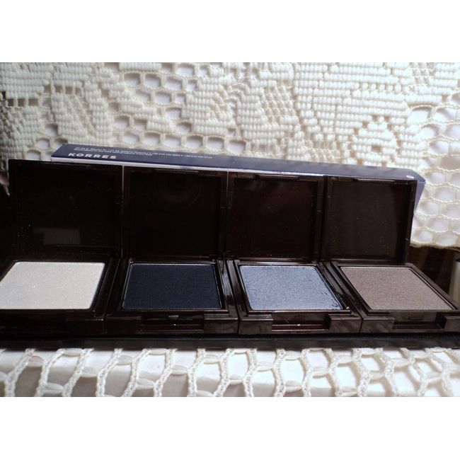 Korres Eye Shadow Quad - 4 Colors - Smoky Collection - Boxed