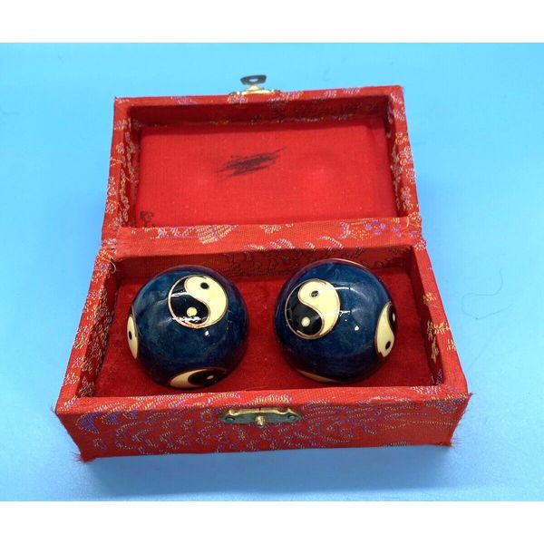 Chinese Yin Yang Stress-Relaxation Balls with Brass w/Musical Chimes Box VTG