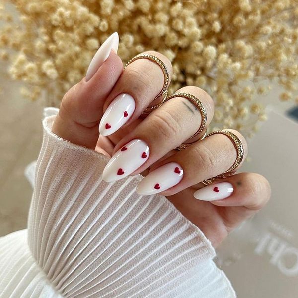 Valentine’ s Day Press on Nails Medium Length Fake Nails Full Cover Almond Shape False Nails with Small Red Hearts Glossy White Acrylic Glue on Nails for Women Girls Valentine’ s Day Wedding Manicure