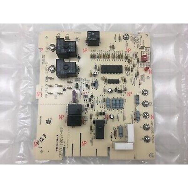 Carrier Bryant Payne CES0110057-02 Furnace Control Circuit Board 784-9-I #P123