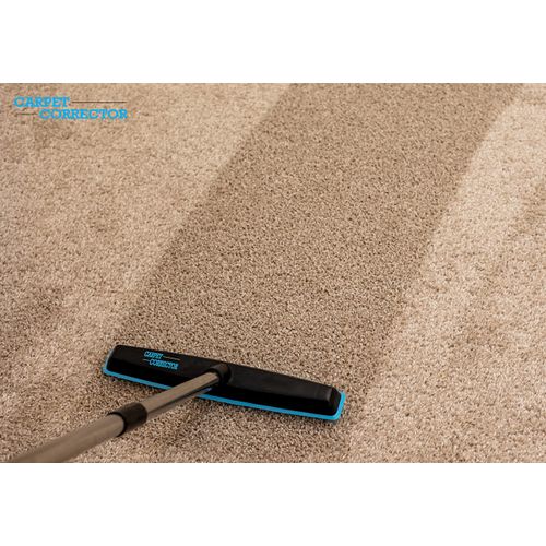 The Big Carpet Corrector - Rejuvenate Matted Down Carpet! Great for Steps, Hallways and High Traffic Areas. Large Version of The Carpet Corrector!