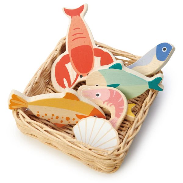 Tender Leaf Toys - Seafood Basket - 6 Pcs Wooden Seafood with Hand-Crafted Wicker Basket, Pretend Food Play Supermarket Shopping Game Play Kitchen Accessories - Age 3+