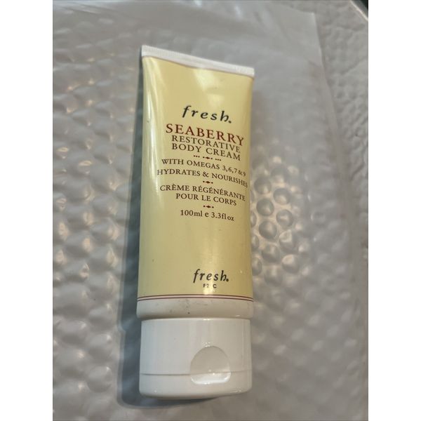 2x FRESH SEABERRY RESTORATIVE BODY CREAM HYDRATES NOURISHES RICH 3.3 OZ Lot of 2