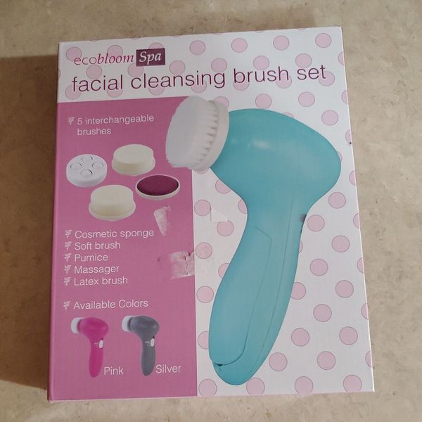 EcoBloom Facial Cleansing Brush Set Aqua Color NWT