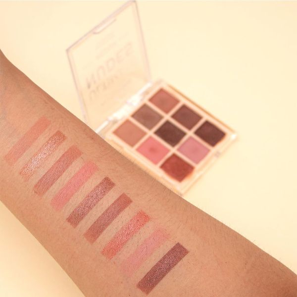 Makeup Revolution, Ultimate Nudes, Eyeshadow Palette, Medium, 8.1g