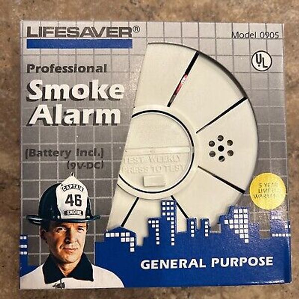 Kidde Lifesaver Smoke Alarm / Professional Model 0905 / Battery Operated #1