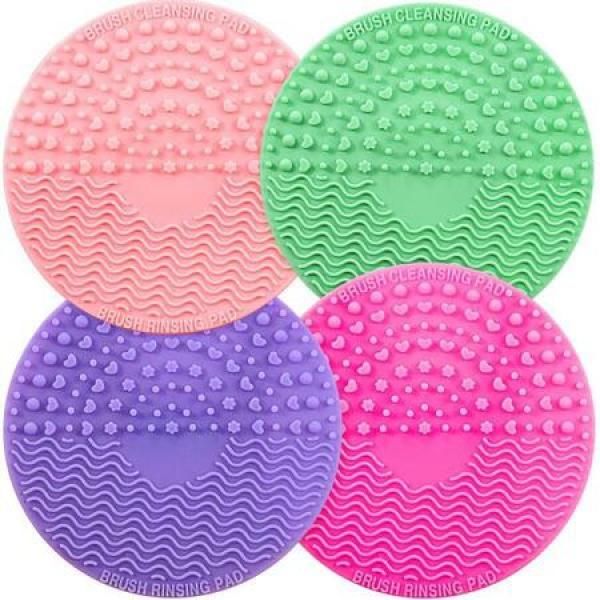 Silicone Makeup Brush Cleaning Mat 4 Pack Round Pad Cosmetic Portable Cleaning Tool With Suction Cup Scrubber (Green Fur)