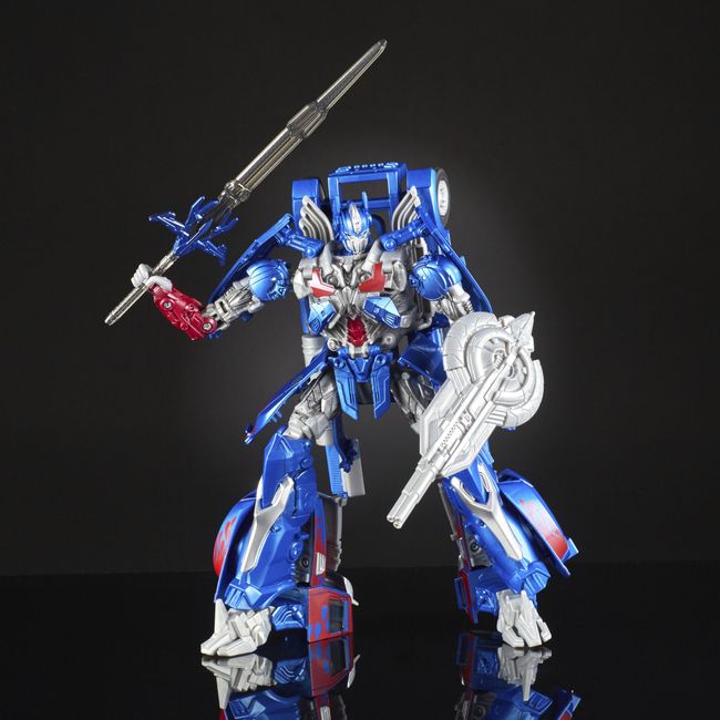 Transformers: The Last Knight Premier Edition Leader Class Optimus Prime