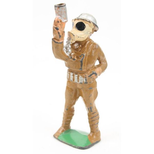 1930-40s Manoil M094 63 Lead Dimestore Toy Soldier WWI Gas Mask Shoot Flare Gun