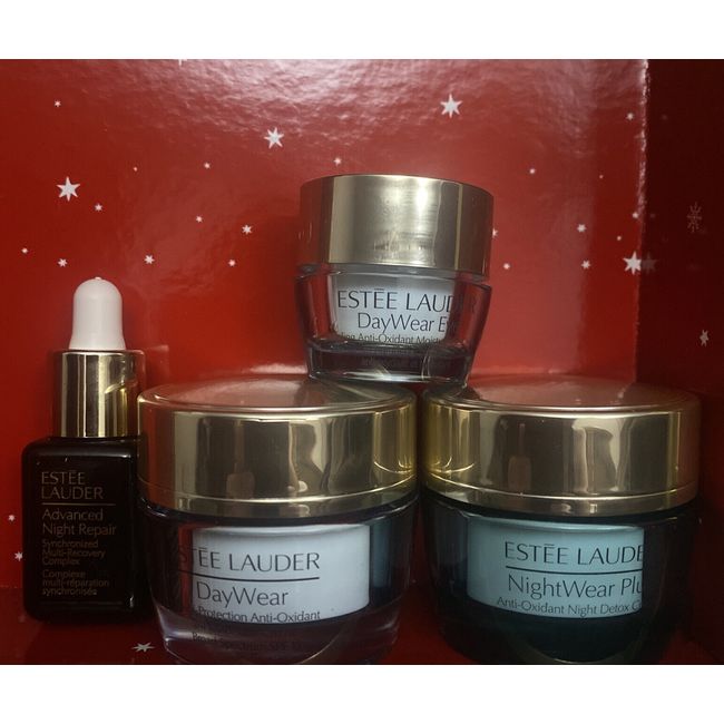 Estée Lauder 4 Pc  Daywear ,nightwear Skin Care Set Unboxed