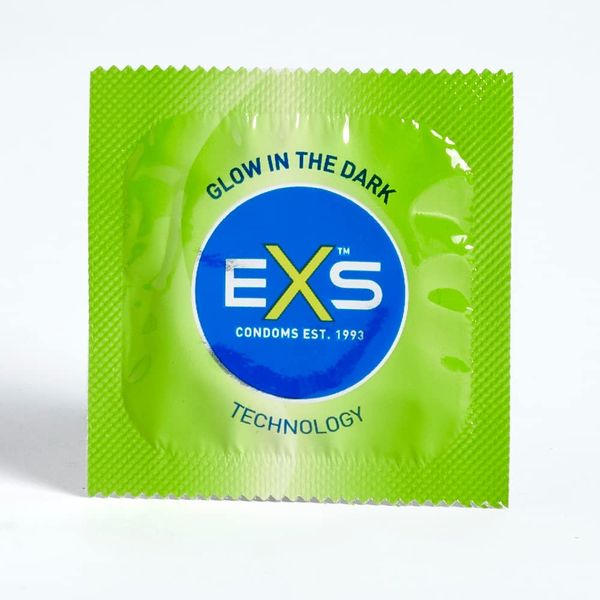 EXS | Glow in The Dark Condoms | Natural Latex & Silicone Lubricated | Vegan | 3X3