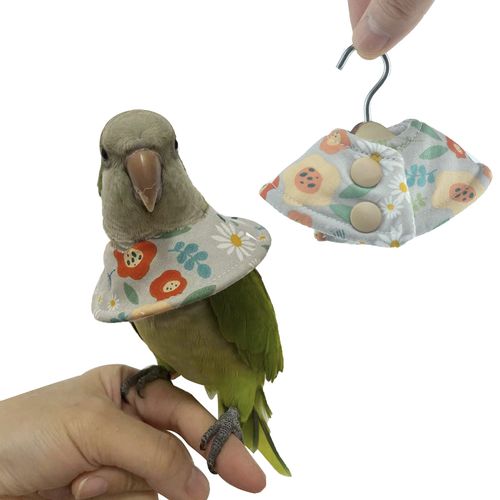 GUANLANT Bird Collars for Monk Parakeets, Quaker Parrot Feather Plucking Soft Collar, Parrot Recovery Cones Sun Conure Neck Feather Protection Anti-Bite Collar with Hanger
