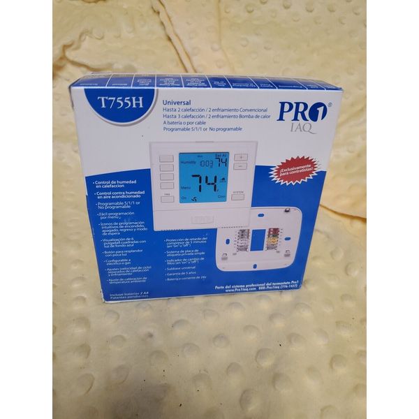 Pro 1 T755H Universal Multi-Stage Thermostat w/ Humidity Control (2H/2C, 3H/2C)