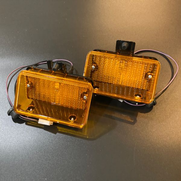 1970 CHEVELLE MALIBU Parking Light Lamp Assembly Amber Pair