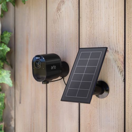 Arlo Certified Accessories, Solar Panel, Cable 2.4 m, Weatherproof, Compatible with Pro 3, Pro 4 (+XL), Pro 5, Floodlight, Ultra 2 (+XL), Go 2, to Keep Your Cameras Charged 24/7, Black
