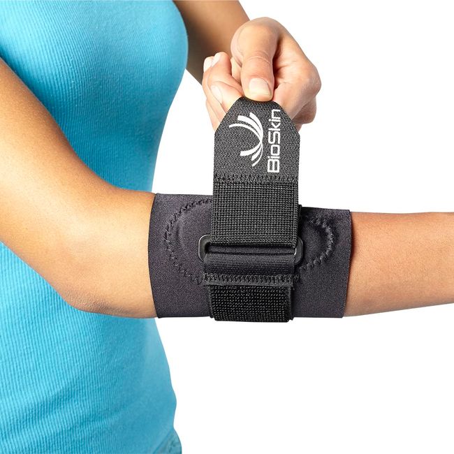 BIOSKIN Hypoallergenic Elbow Band with Compression Pad and Supportive Strap for Pain Relief from Tennis Elbow and Golfer's Elbow (Medium)