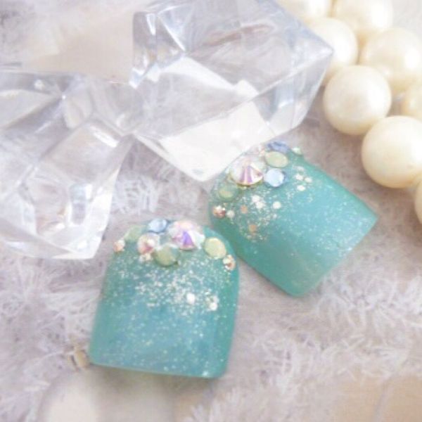 Foot Nails Nail Tips Pedi Foot Nail Tips Sparkling summer nails for the beach or traveling ☆ Great for yukata or fireworks festivals ☆<br> ●Blue lame grade stone