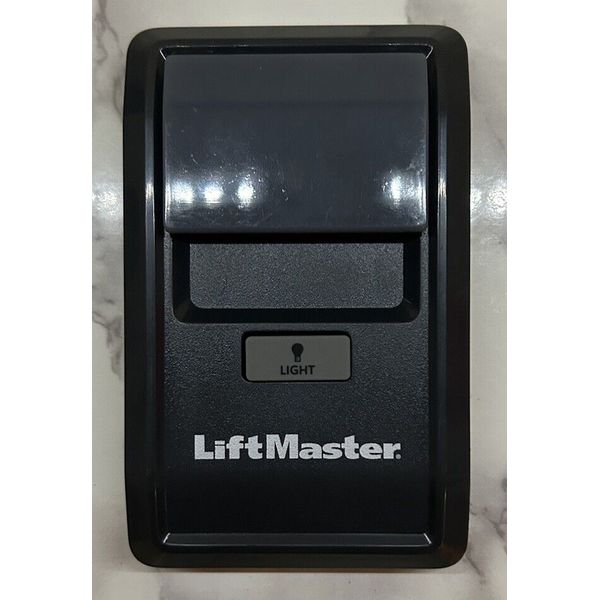 LiftMaster Wall Control Garage Door Opener. 882LMW