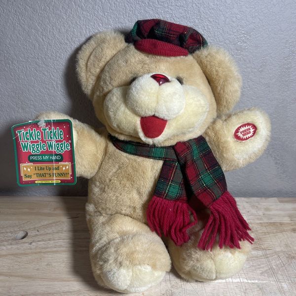 Dan Dee Tickle Tickle Wiggle Wiggle VIDEO Christmas Teddy Bear Plush RARE