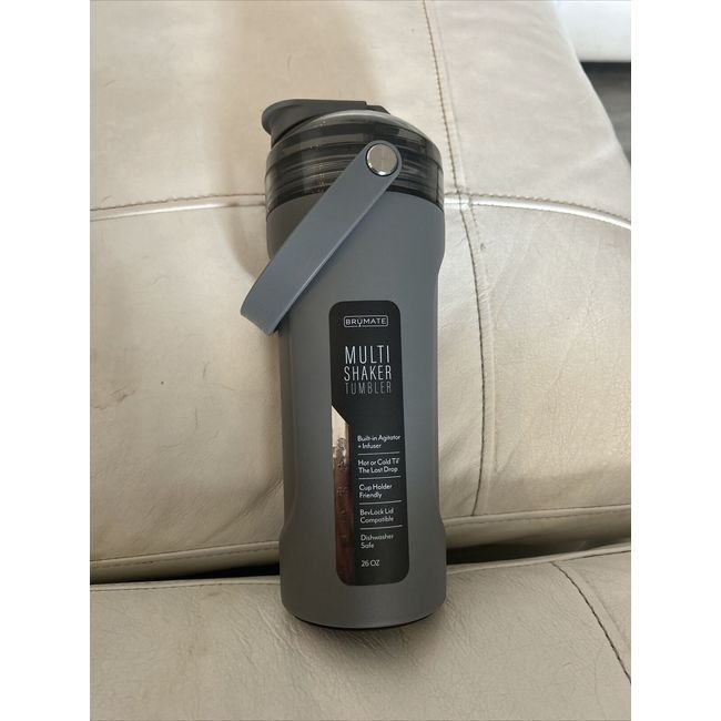 MultiShaker Matte Black / 26 oz