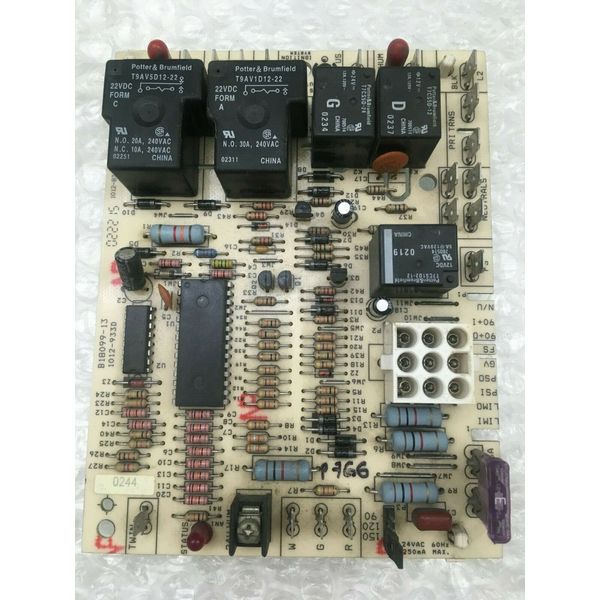 Goodman B18099-13 Furnace Control Circuit Board 1012-933D   #P766