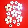 Super Cool Creations Pack of 10 Daisy Mirrors - Five 4cm & Five 3cm