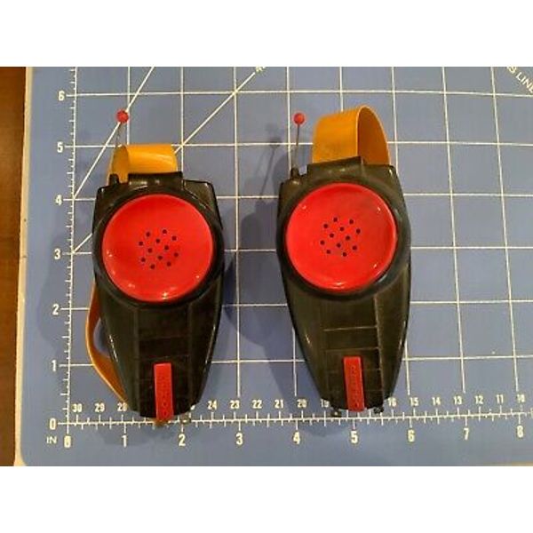 Vintage Toy REMCO 2 WAY WALKIE TALKIES SPACE MODEL QX-2 1950'S