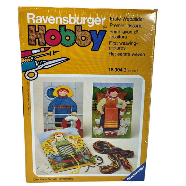 Vintage Ravensburger Hobby First Weaving Pictures Child Sewing Kit