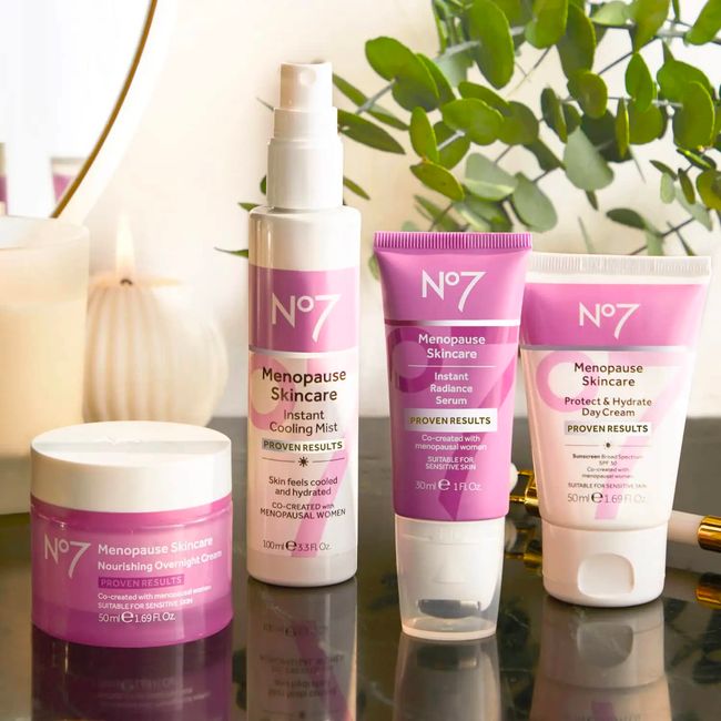  No7 Menopause Skincare Nourishing Overnight Cream