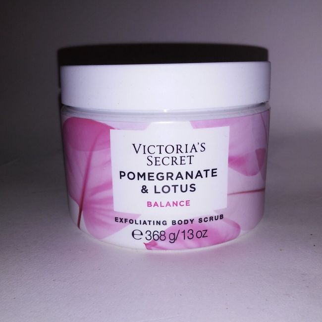 Victoria Secret Exfoliating Body Scrub Pomegranate & Lotus Balance 13oz New