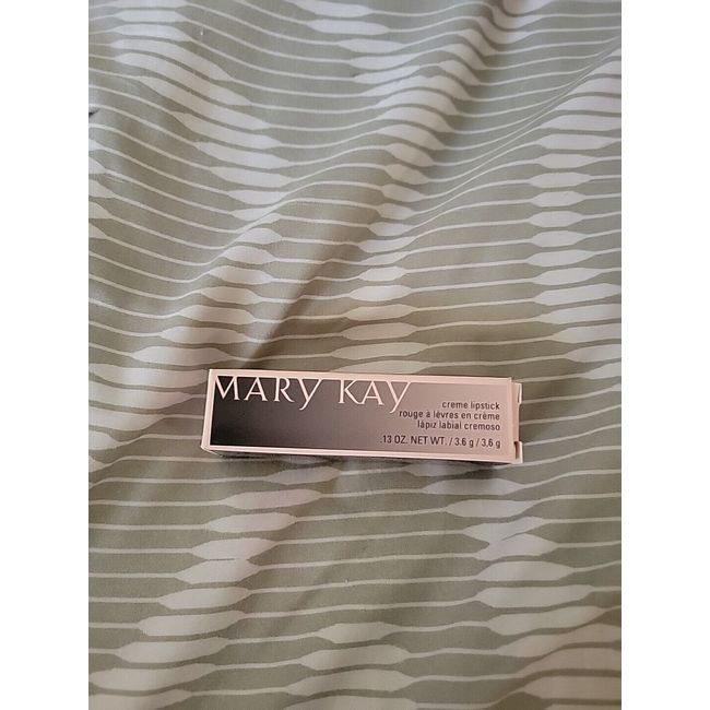 Mary Kay Creme Lipstick Amber Glow 022825