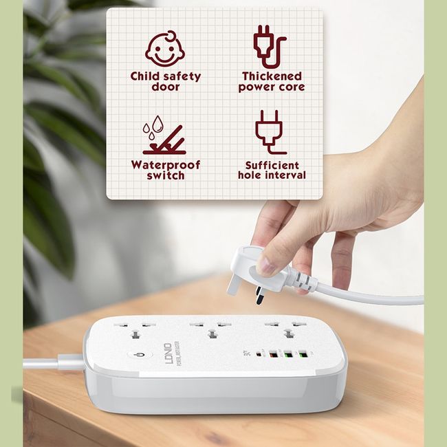 Tuya WiFi Smart Power Strip EU Surge Protector 4 AC Sockets 4 USB