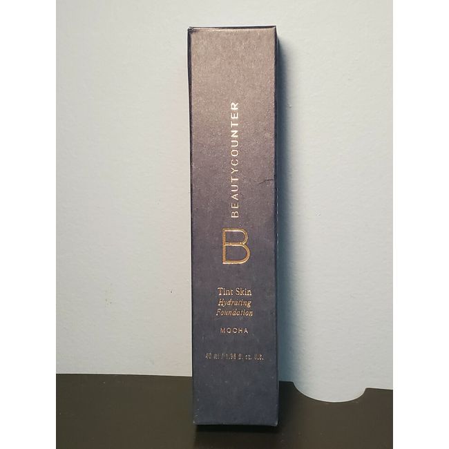 BeautyCounter Tint Skin Foundation - Mocha - 1.35 oz - New in box!