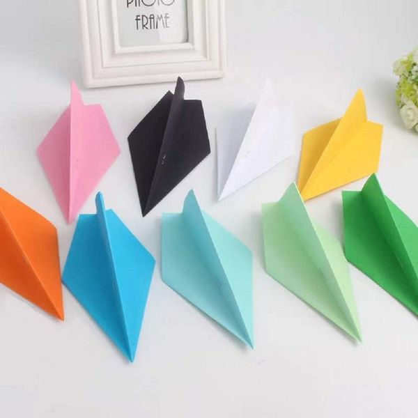 100Pcs Premade Rainbow Origami Paper Airplane Folded Origami Planes for Kids Party Supplies Plane Theme Birthday Baby Shower Party Table Centerpiece Children’s Day Decorations