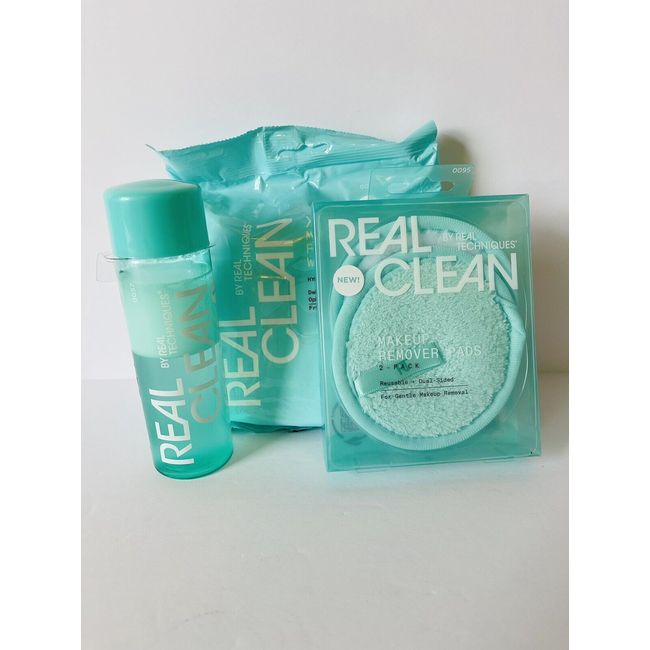 Real Techniques Makeup Remover Pads, Wipes & Eye Makeup Remover Set