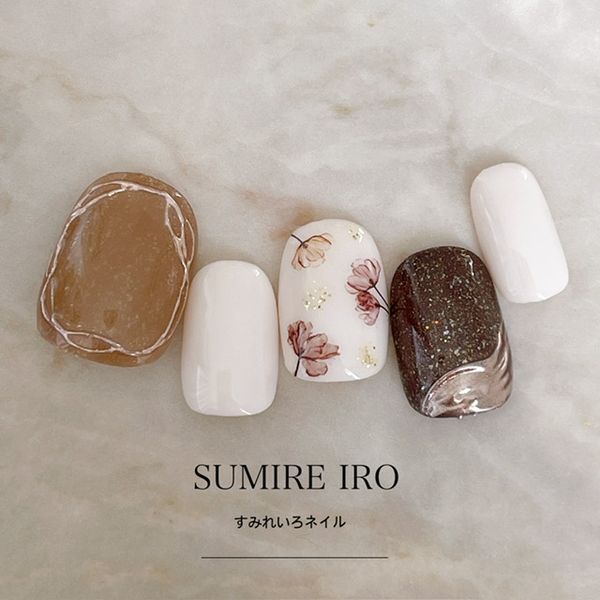 Nail tips False nails Bridal nails Short Coming-of-age nails Design Simple nails Nail Beige nails Small nails Large nails Very short Chibi nails Adult nails False nails Custom nails<br> [o2197] Brown surround mirror line soft flower ivory