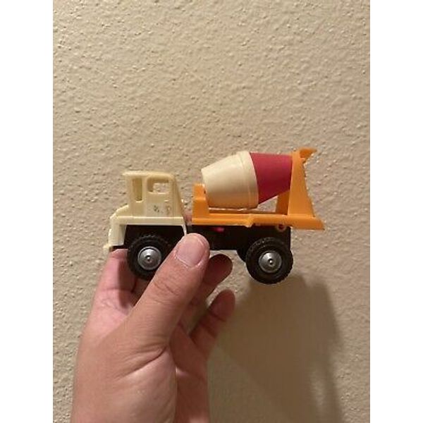 KAB Trucking Company plastic Cement Mixer made in Japan 1970's 5" long