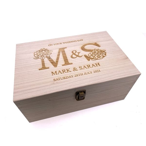ukgiftstoreonline Personalised Floral Monogram Wedding Keepsake Memory Box Gift