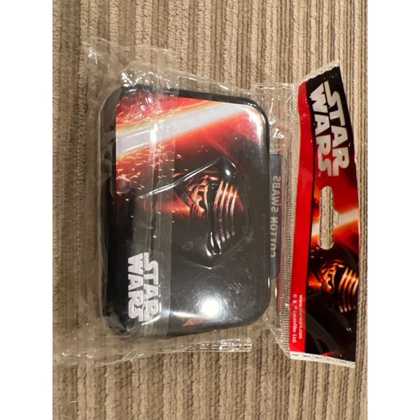 Star Wars Kylo Ren collectible 3D tin 30 cotton swabs new & sealed #12