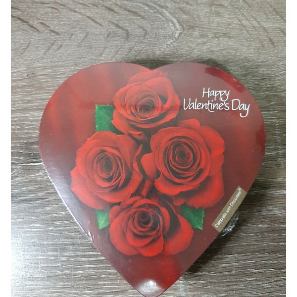 (1)  Valentine's Day Elmer Chocolate, 2 oz,