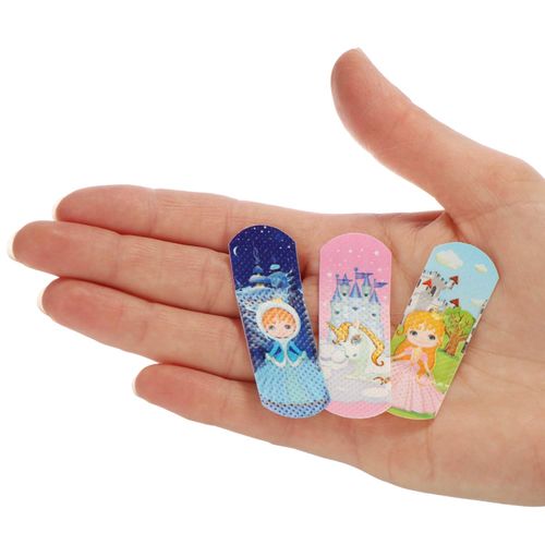 COM-FOUR® 40x Water-repellent plasters for children - Colourful plaster strips for children - Plaster set with princess and unicorn motifs - Clinically tested (Princess)