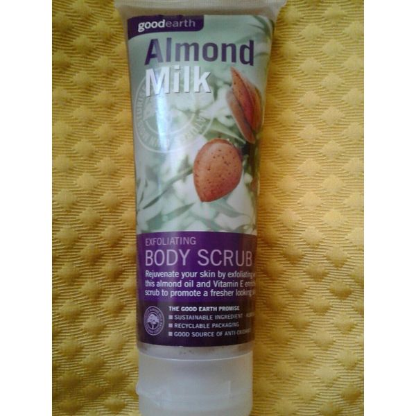 goodearth Almond Milk  Exfoliating  Body Scrub  6.8 fl. oz. / 200 ml