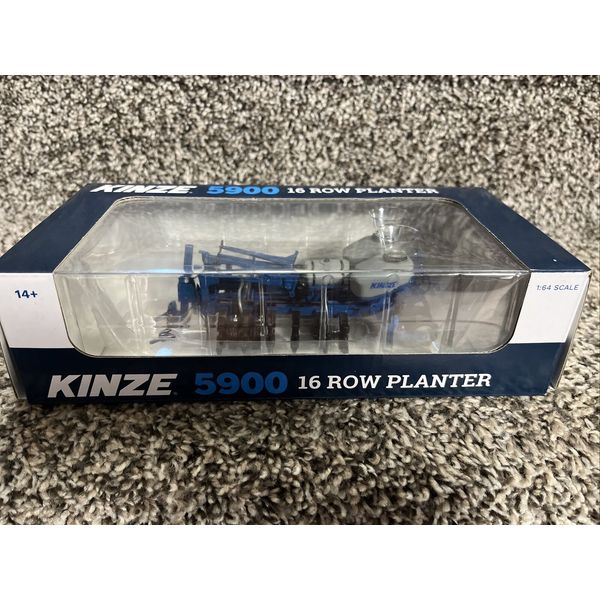 2023 SPECCAST 1:64 *KINZE* Model 5900 Bulk Seed 16 ROW PLANTER NEW!!