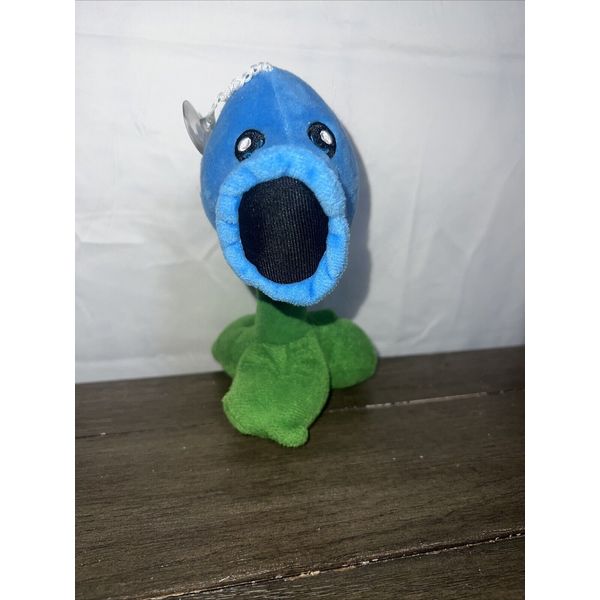 Plants vs Zombies Snow Pea Plush Toy Stuffed Soft Doll