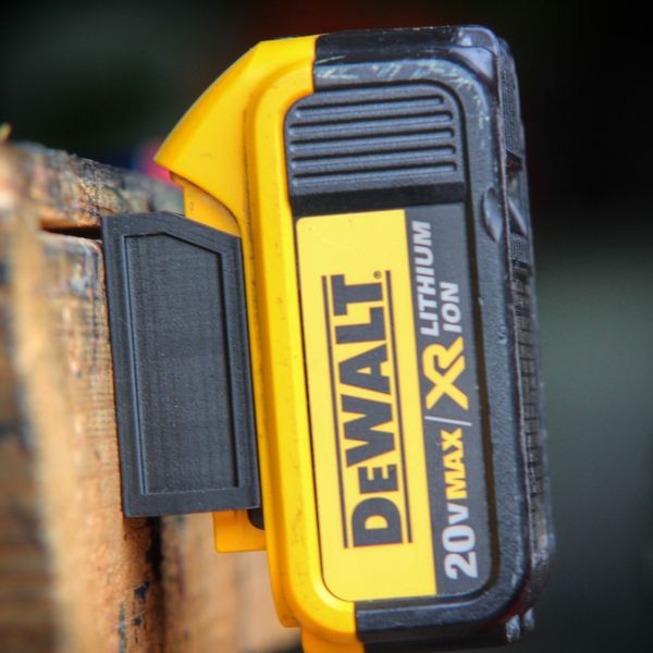 Battery Mount Adapter Dock Holder for Dewalt 20v