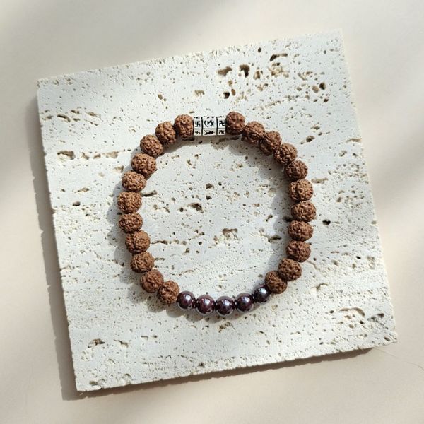 Top quality sapphire bracelet that blocks bad energy, sacred seed rudraksha prayer beads bracelet