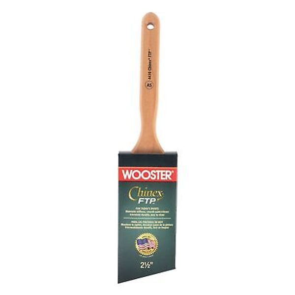 Wooster 4410-2 1/2 Chinex Bristle Sash Handle Angle Paint Brush 2-1/2 W in.