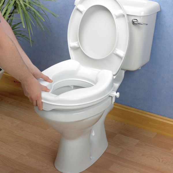 4" RAISED TOILET SEAT WITH LID EASY TO FIT Gives extra height to wc