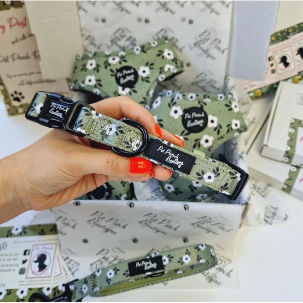 GREEN MEADOW DAISY DOG COLLAR M