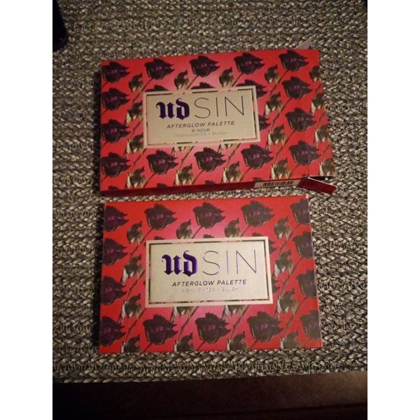 Urban Decay SIN AFTERGLOW 8-hour Highlighter + Blush Palette Limited Edition(YY)